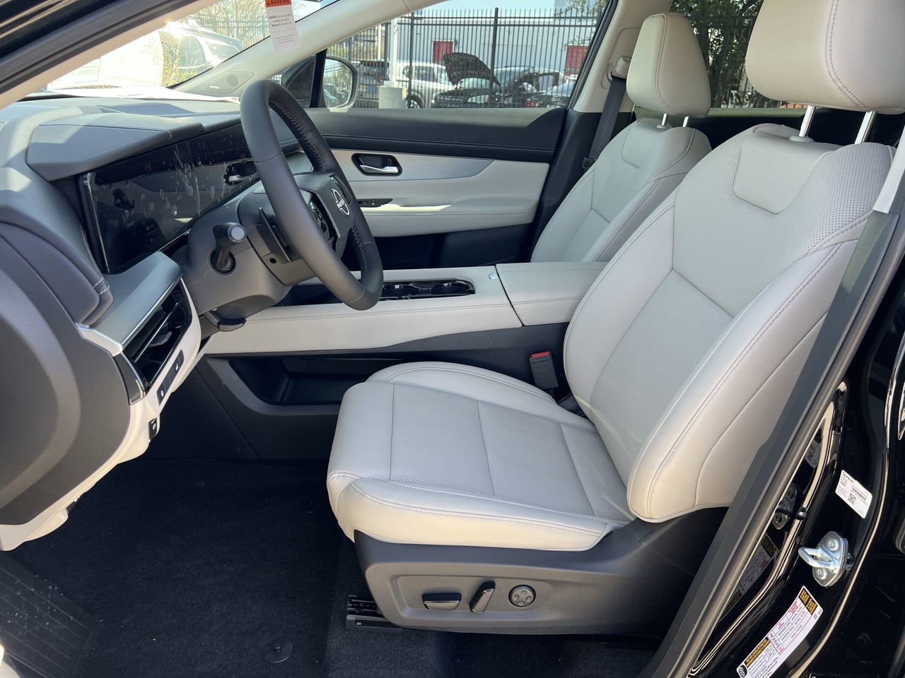 New 2026 Nissan Murano SL image 14