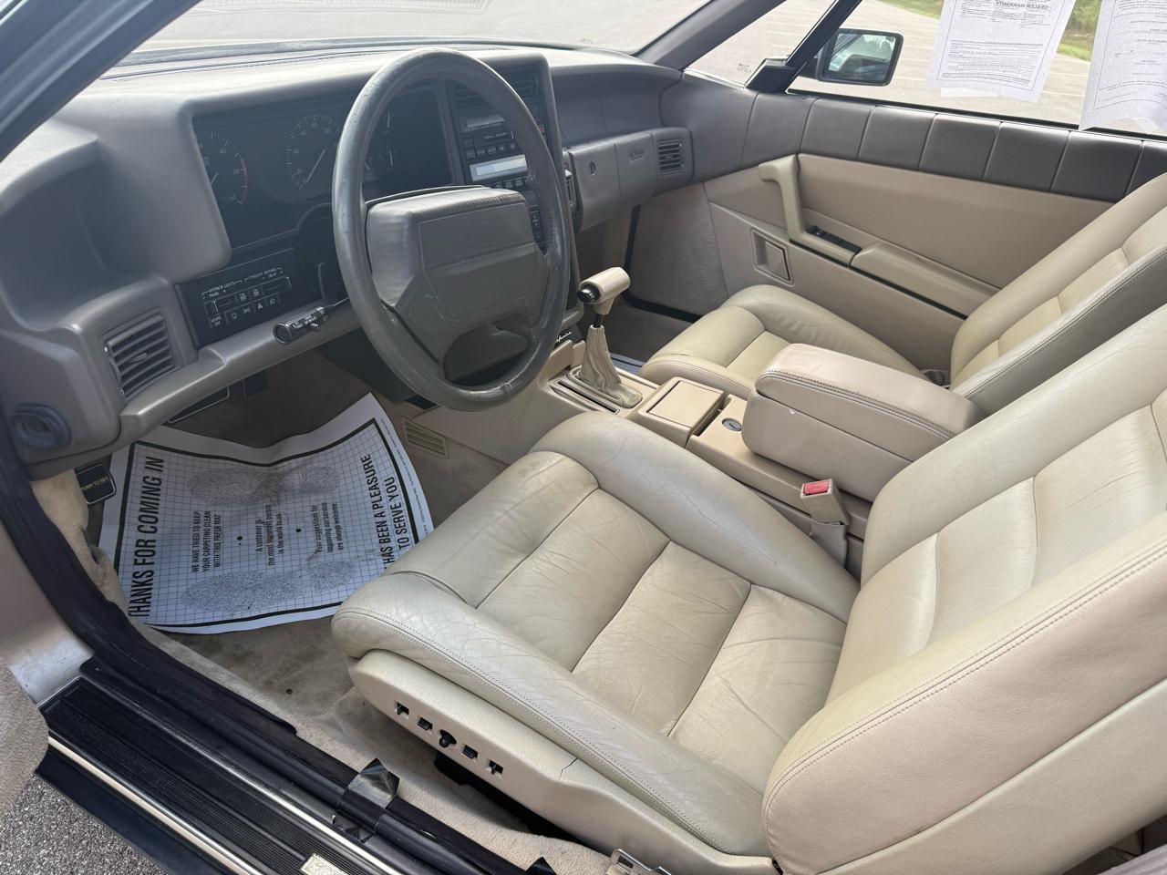 Used 1992 Cadillac Allante FWD image 10