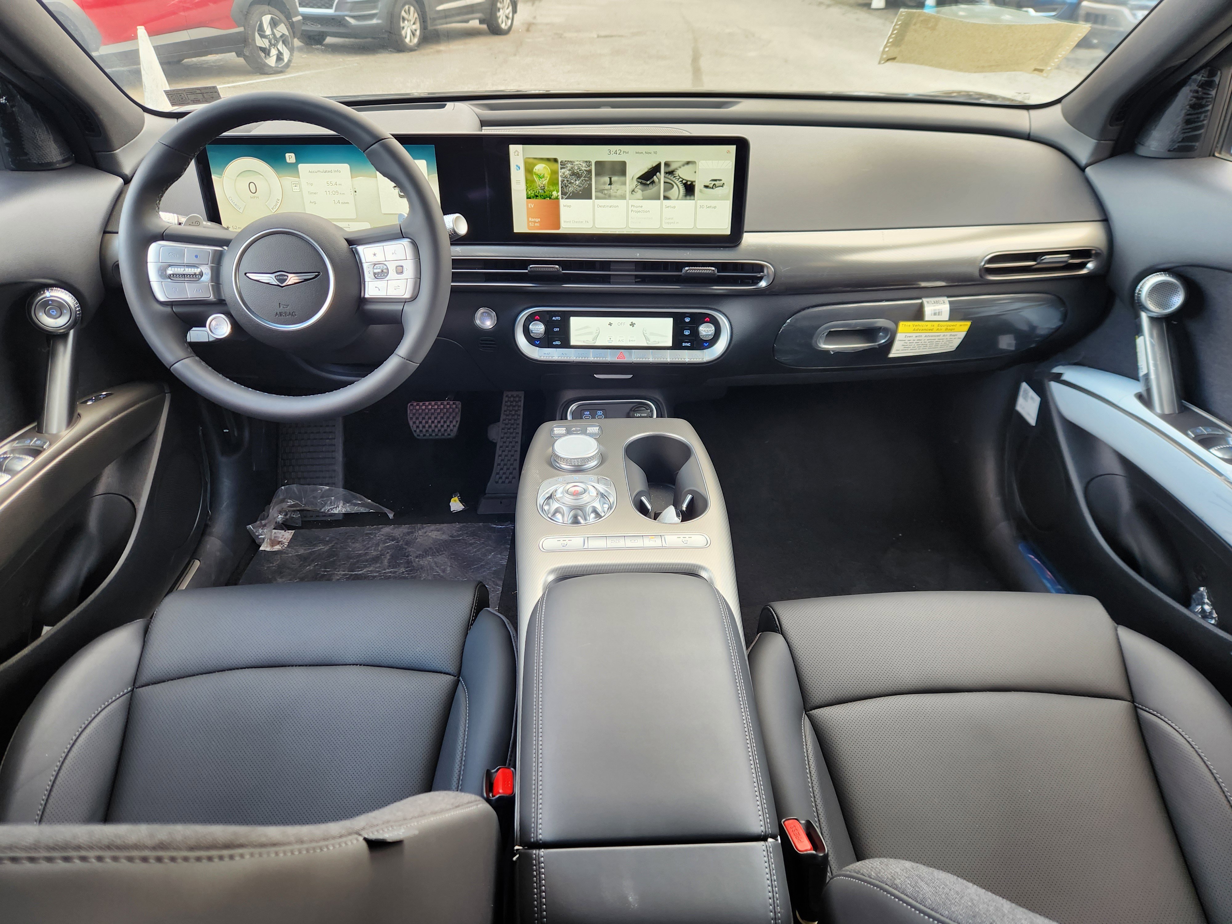 Used 2025 Genesis GV60 Advanced image 7