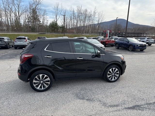 Used 2022 Buick Encore Preferred w/ Safety Package AWD/4WD image 18