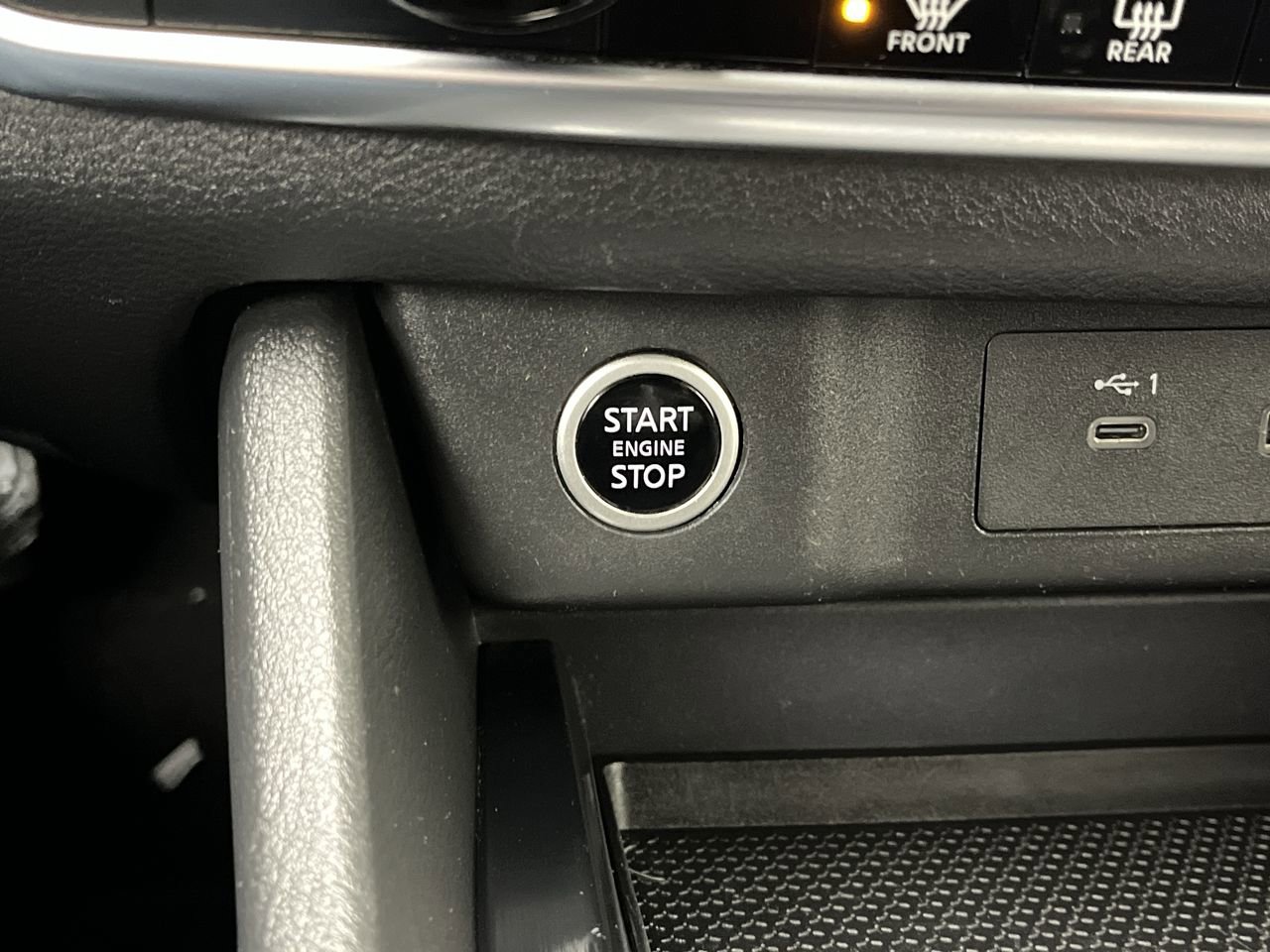 Used 2023 Nissan Rogue SV AWD/4WD image 20