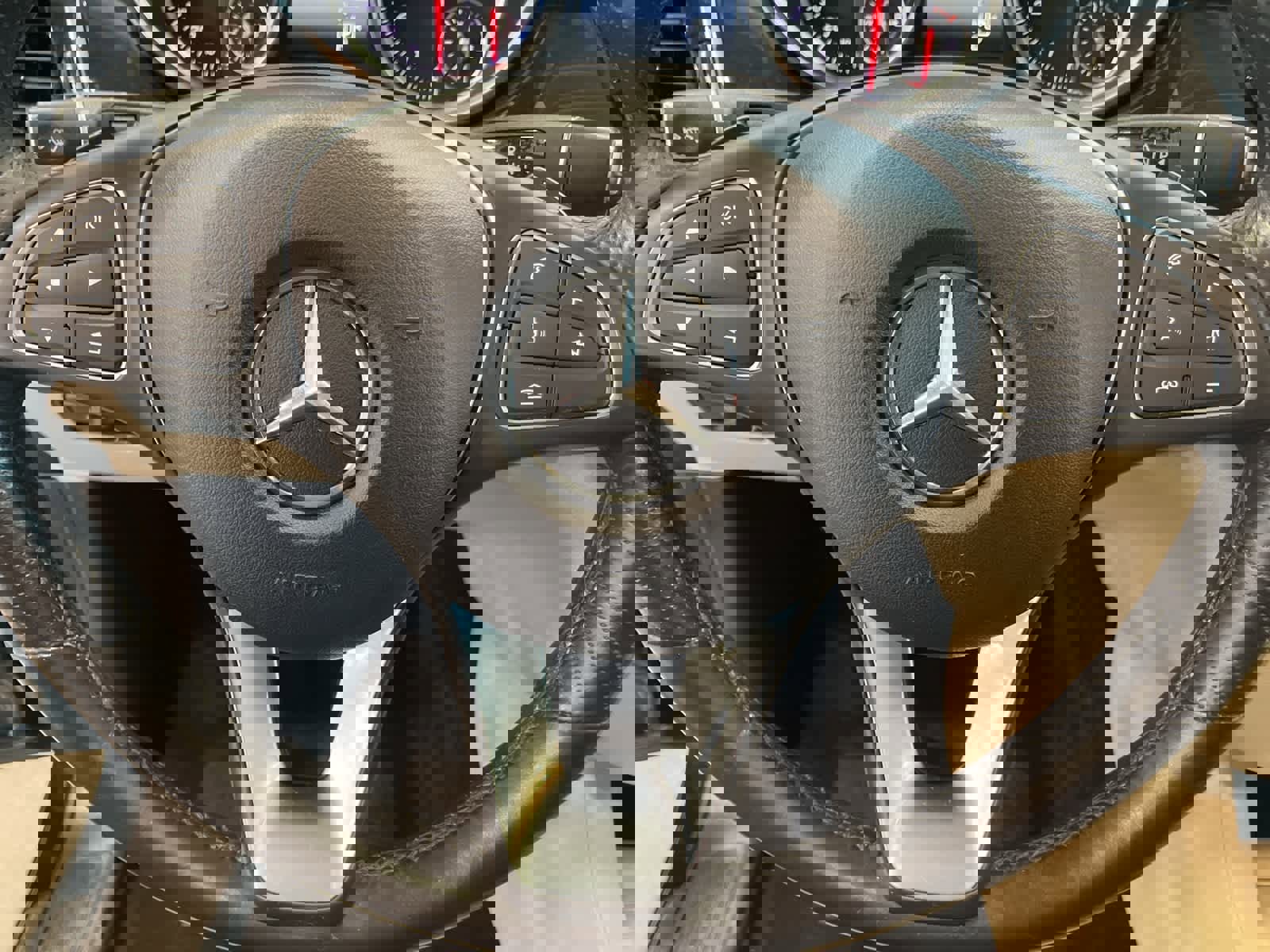 Used 2018 Mercedes-Benz GLE 350 4MATIC image 17