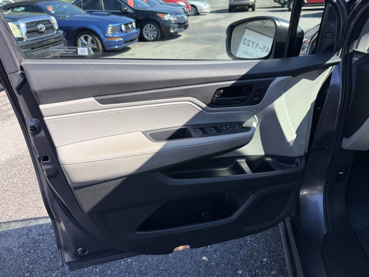 Used 2018 Honda Odyssey EX-L image 11