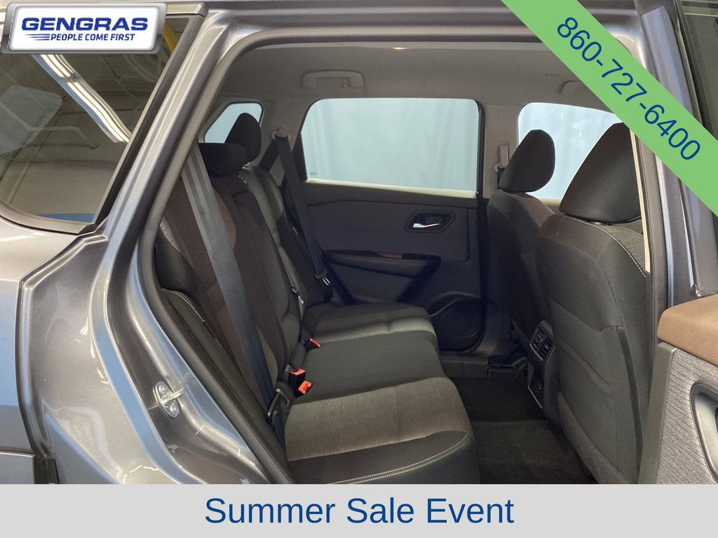 Used 2023 Nissan Rogue SV AWD/4WD image 36