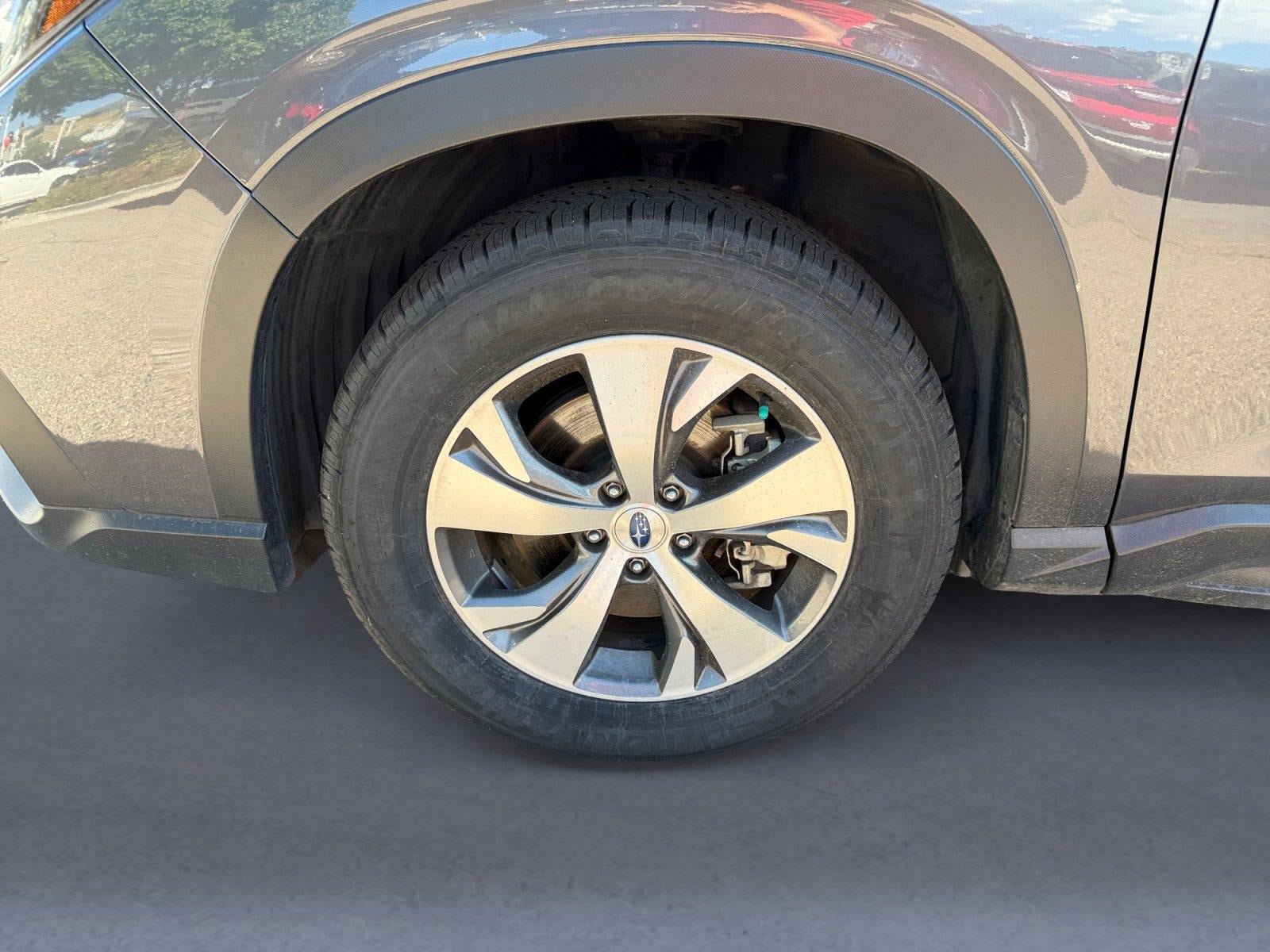 Used 2025 Subaru Ascent Premium AWD/4WD image 14