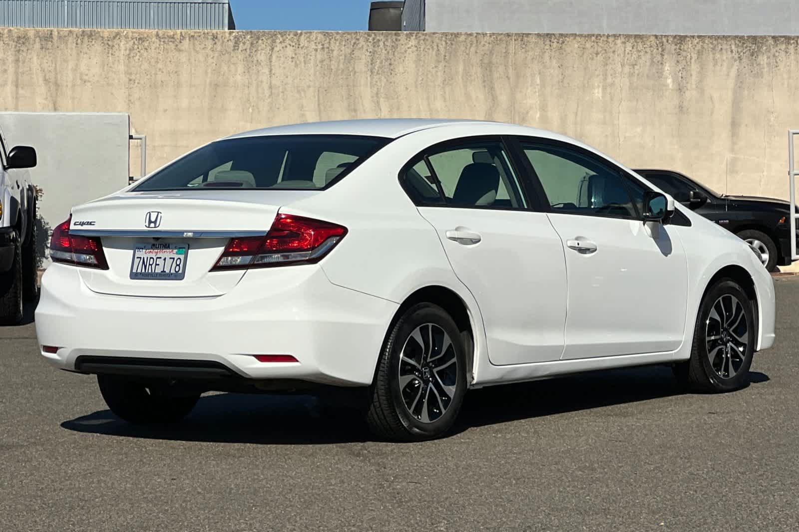 Used 2015 Honda Civic EX image 2