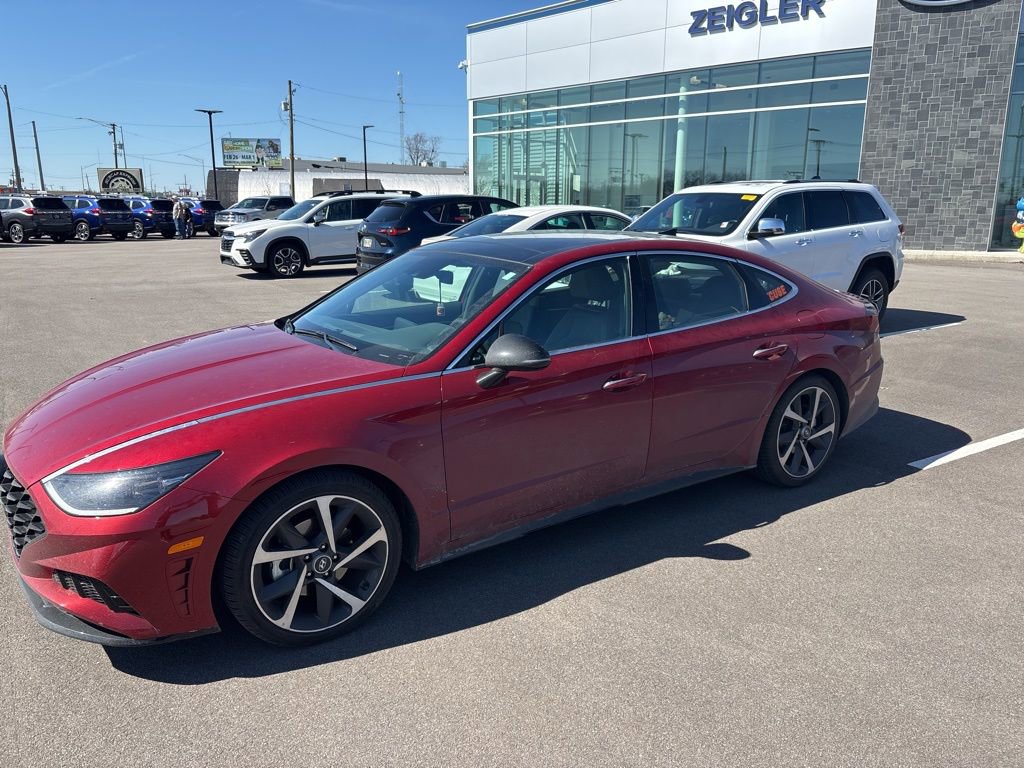 Used 2023 Hyundai Sonata SEL Plus w/ Cargo Package image 4