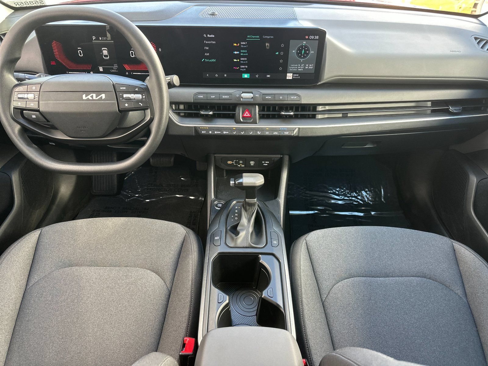 Used 2025 Kia K4 FWD image 13