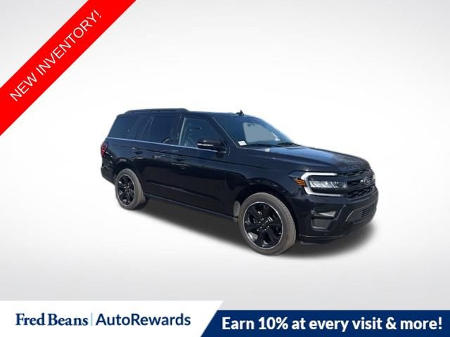 Used 2024 Ford Expedition Limited image 1