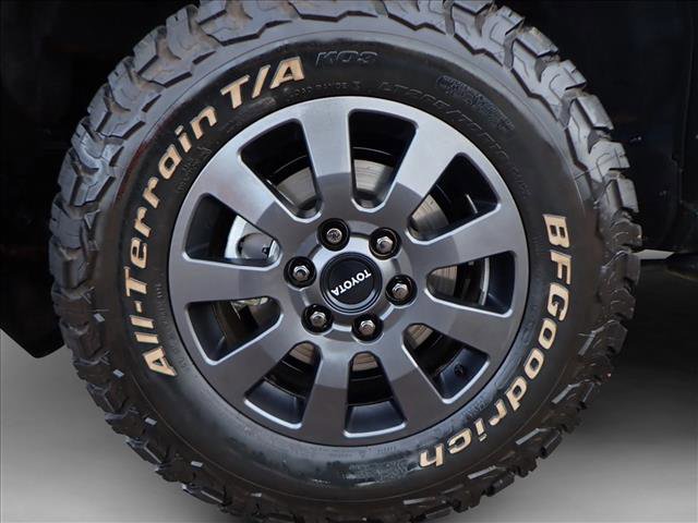 Used 2025 Toyota Land Cruiser w/ Premium Package image 7