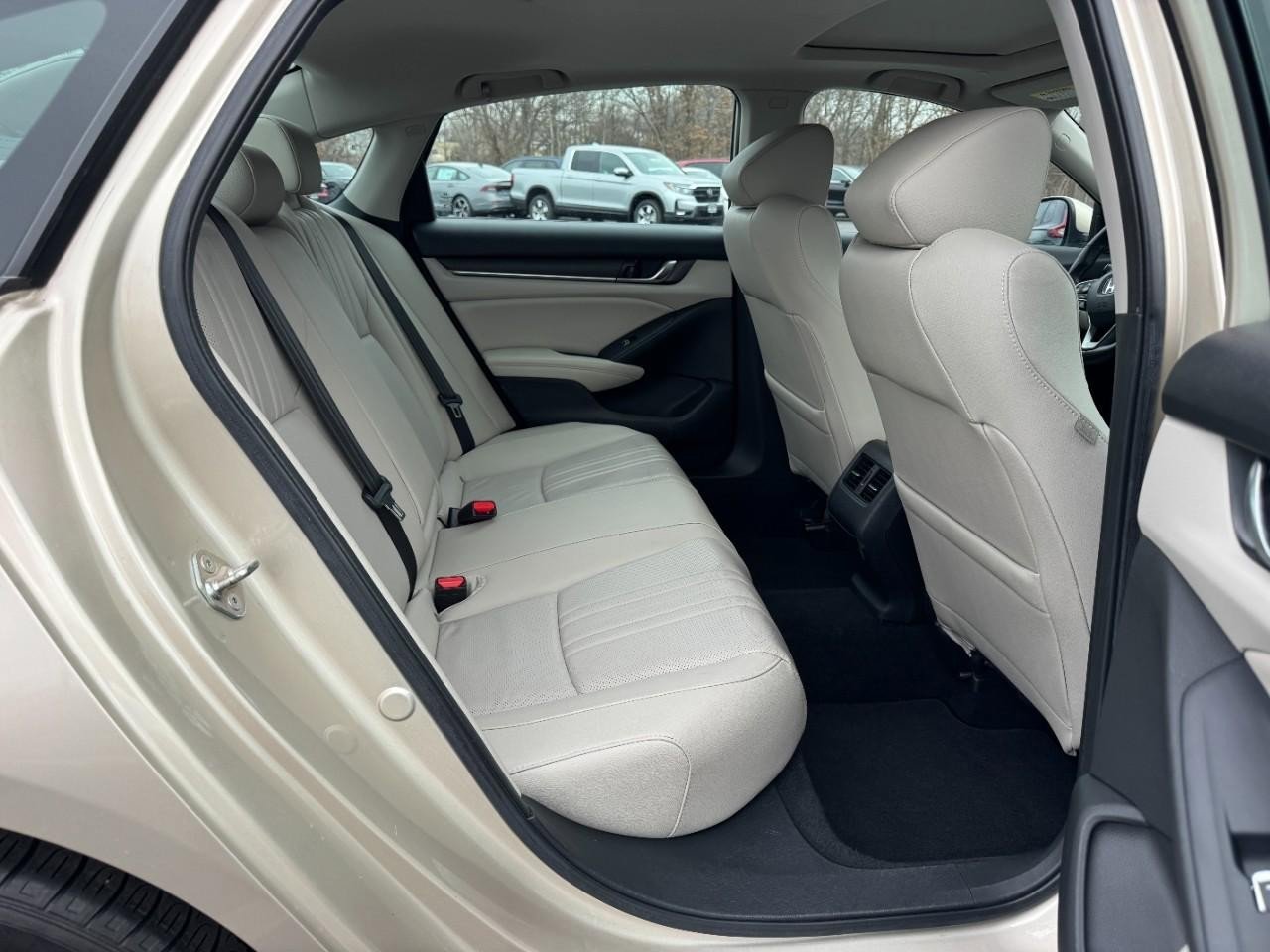 Certified 2019 Honda Accord EX-L image 12