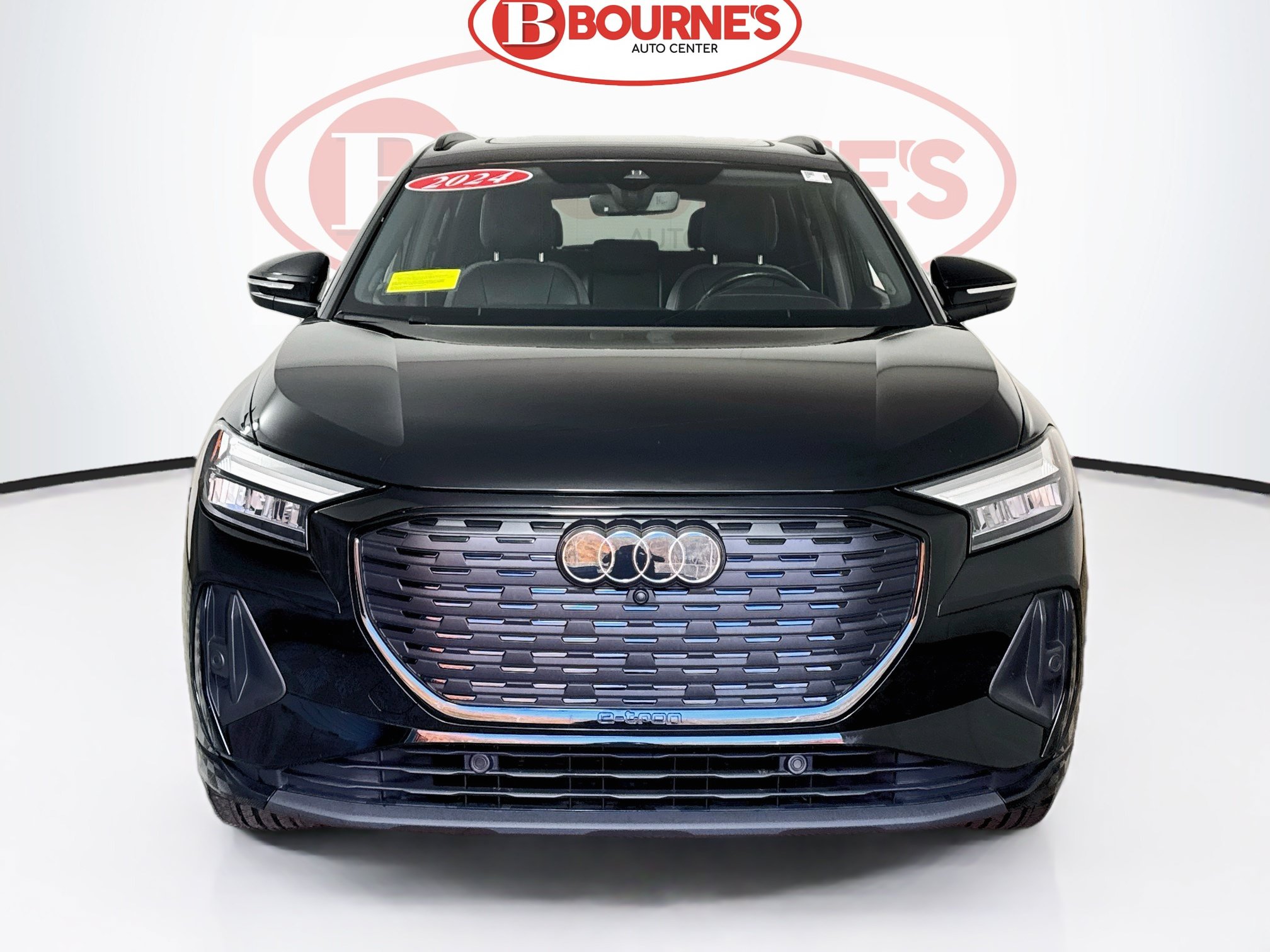 Used 2024 Audi Q4 e-tron Premium Plus AWD/4WD image 6