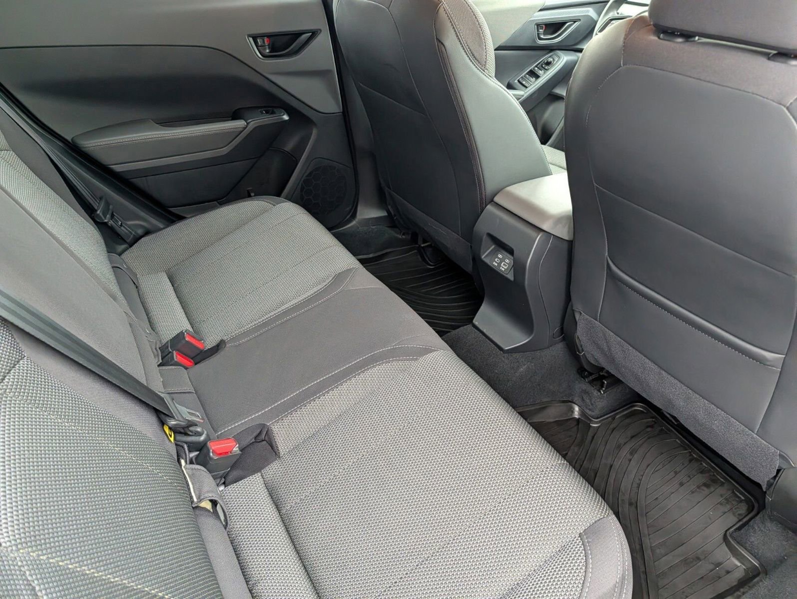 Certified 2024 Subaru Crosstrek 2.0i Premium w/ Crosstrek Mirror Package AWD/4WD image 21