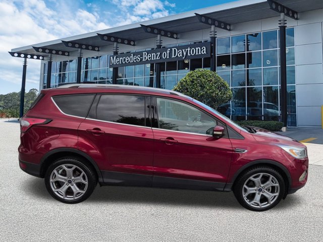 Used 2017 Ford Escape Titanium w/ Equipment Group 301A FWD image 3