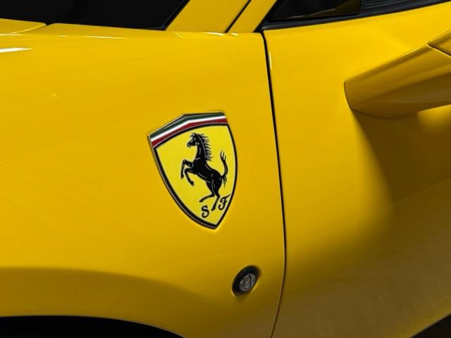 Used 2020 Ferrari F8 Tributo RWD image 41