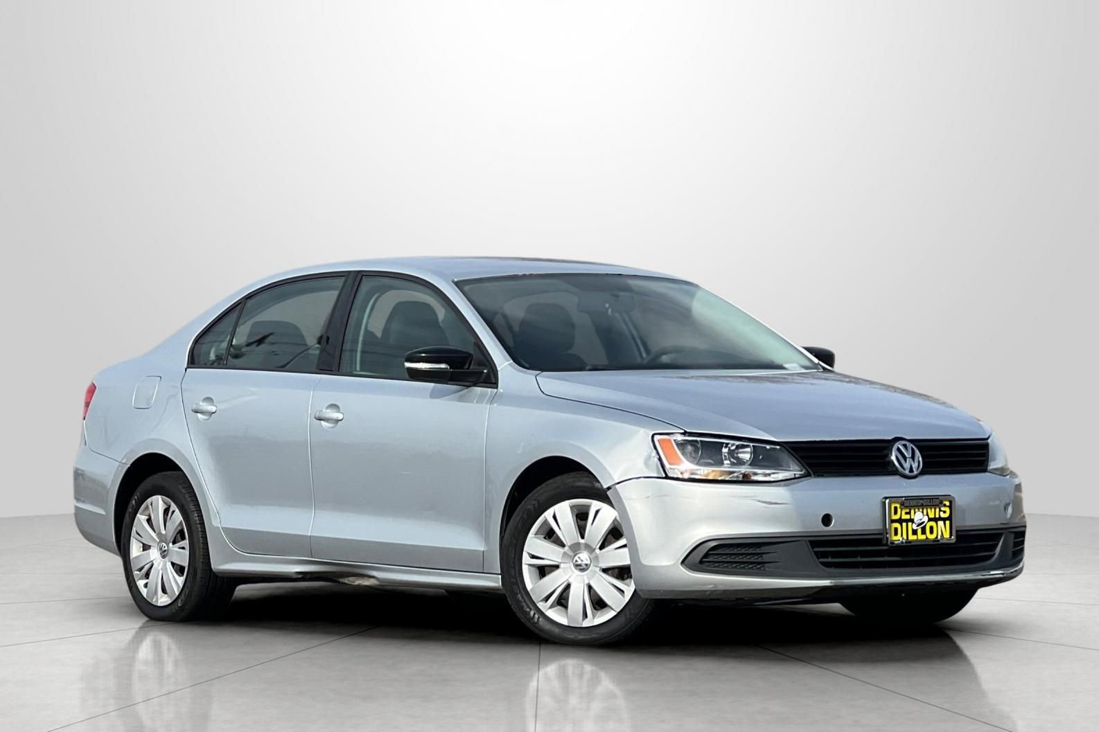 Used 2012 Volkswagen Jetta S image 2