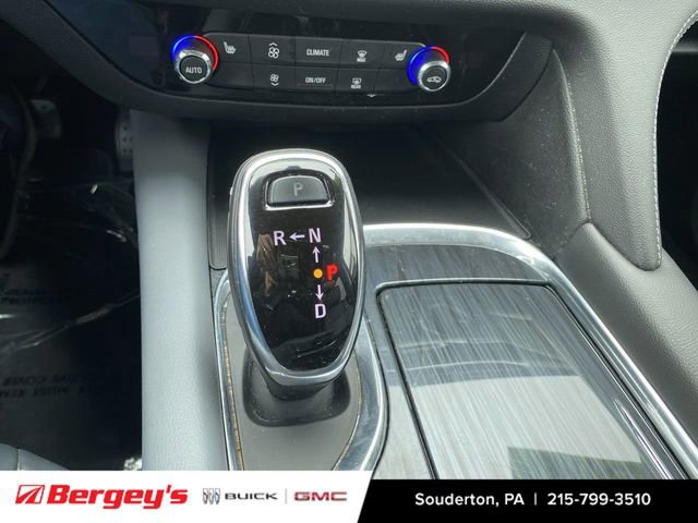 Used 2020 Buick Enclave Essence w/ Sound and Sites Package FWD image 19