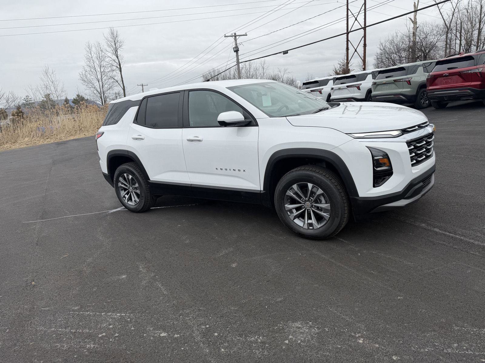 New 2026 Chevrolet Equinox LT image 8
