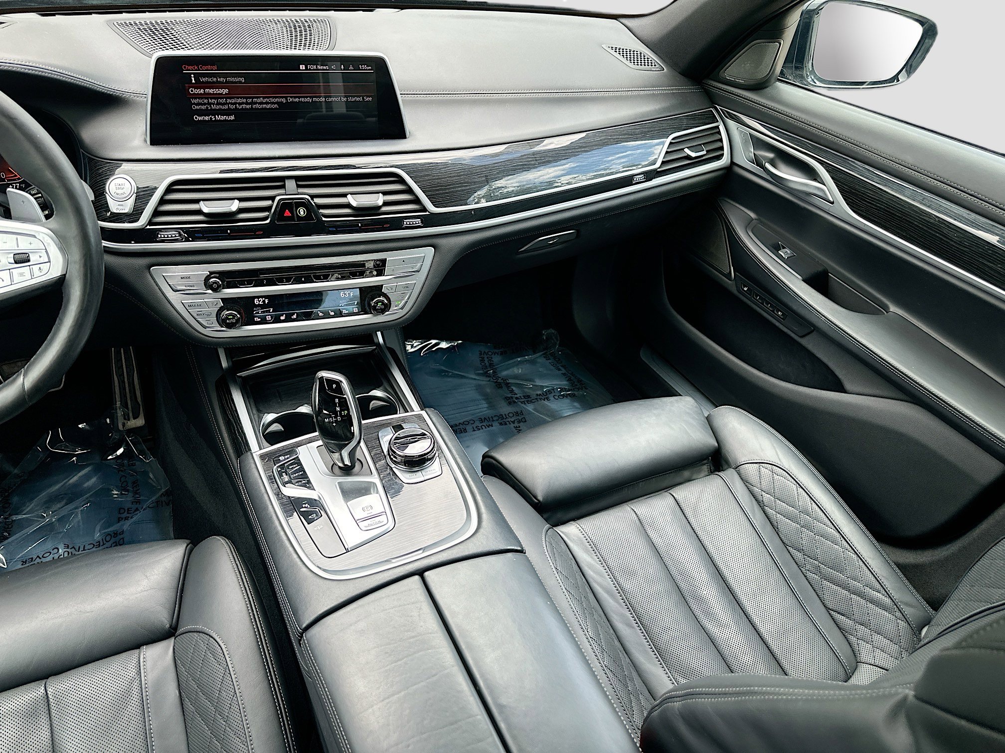 Used 2020 BMW 750i xDrive w/ Executive Package AWD/4WD image 23