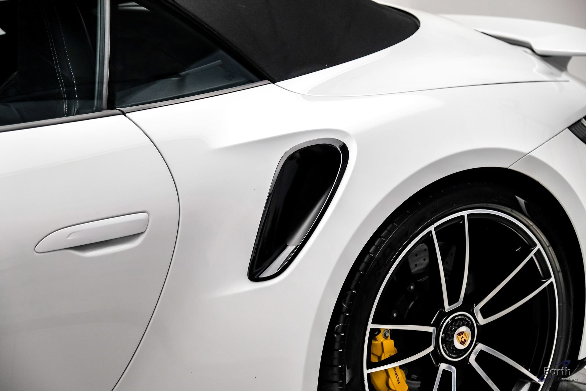 Used 2024 Porsche 911 Turbo S AWD/4WD image 40
