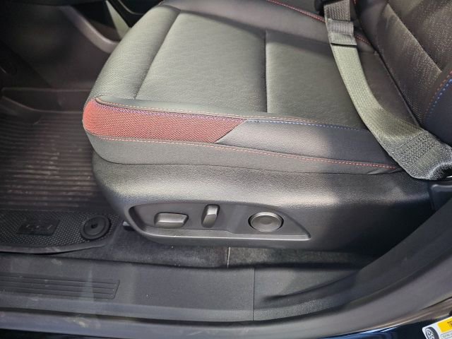 New 2026 Chevrolet Equinox RS w/ LPO, Floor Liner Package image 24