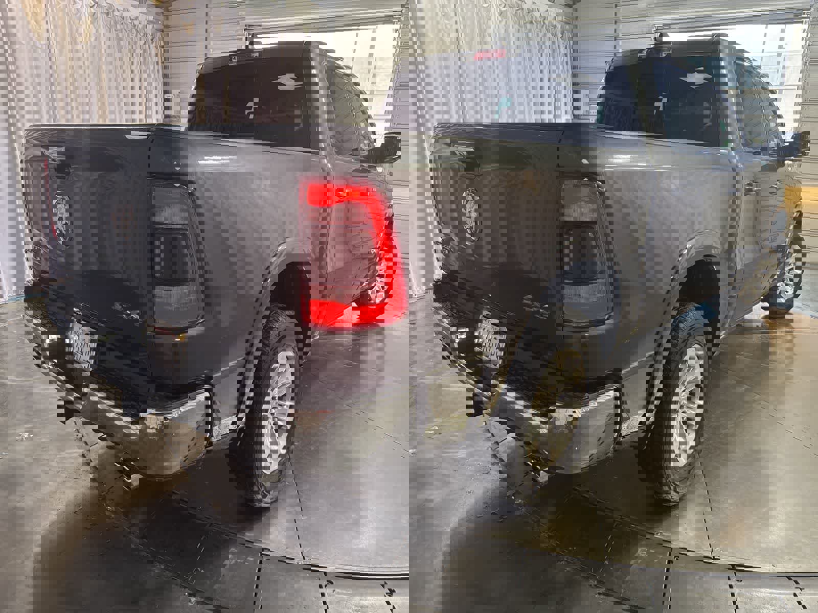 Used 2022 RAM 1500 Laramie image 5