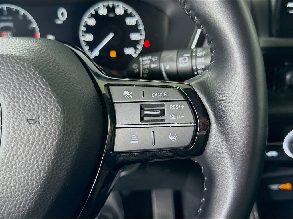 Used 2025 Honda CR-V EX-L image 24