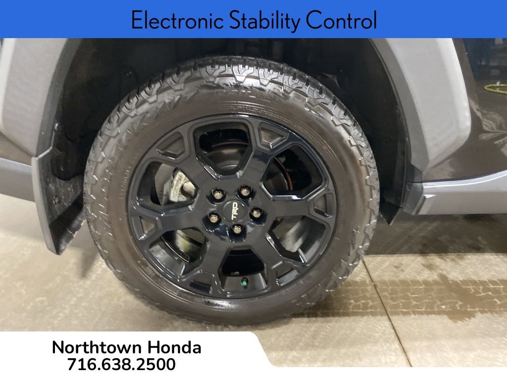 Used 2020 Toyota RAV4 TRD Off-Road image 13