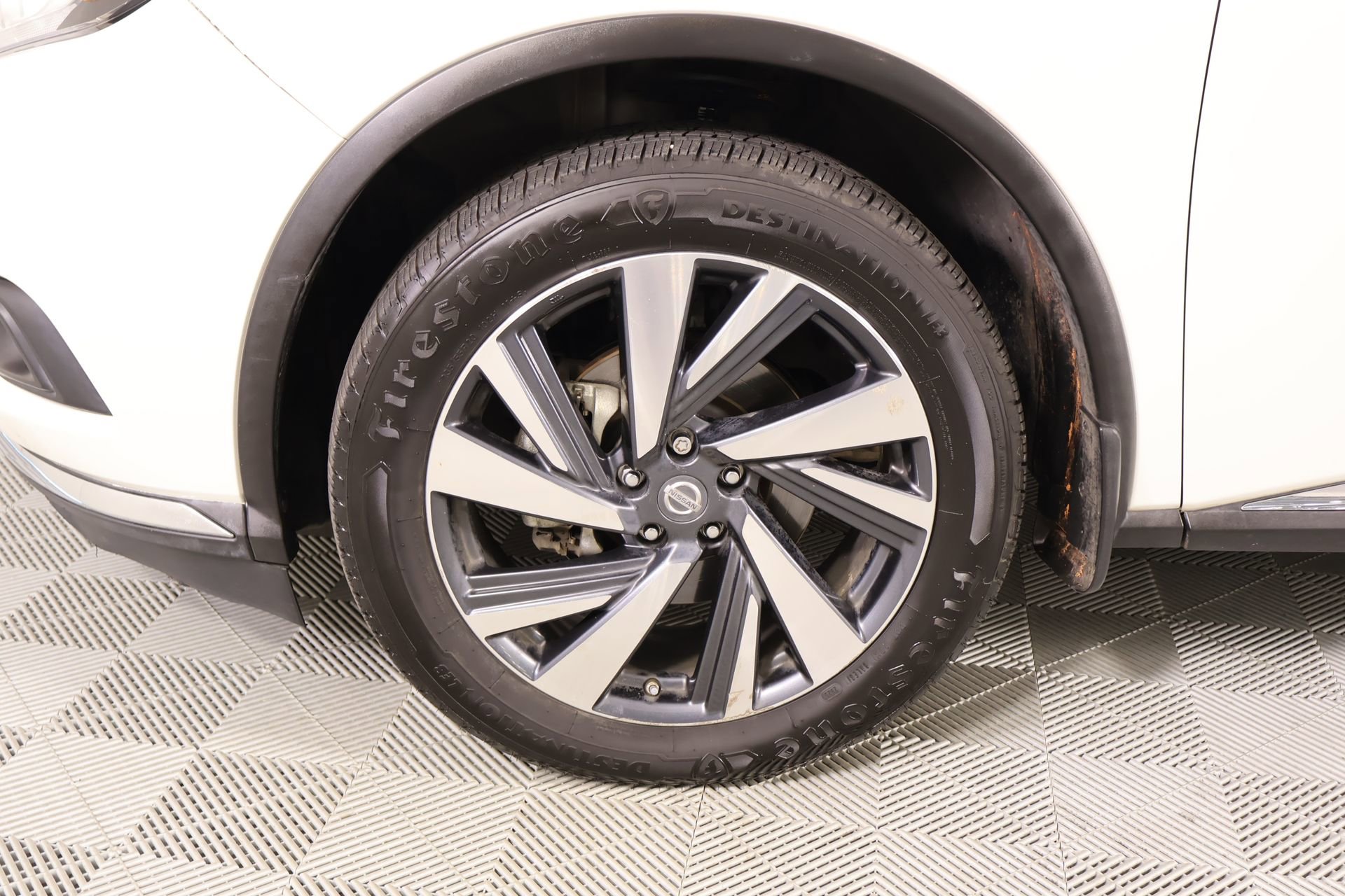 Used 2017 Nissan Murano Platinum w/ Platinum Technology Package FWD image 19