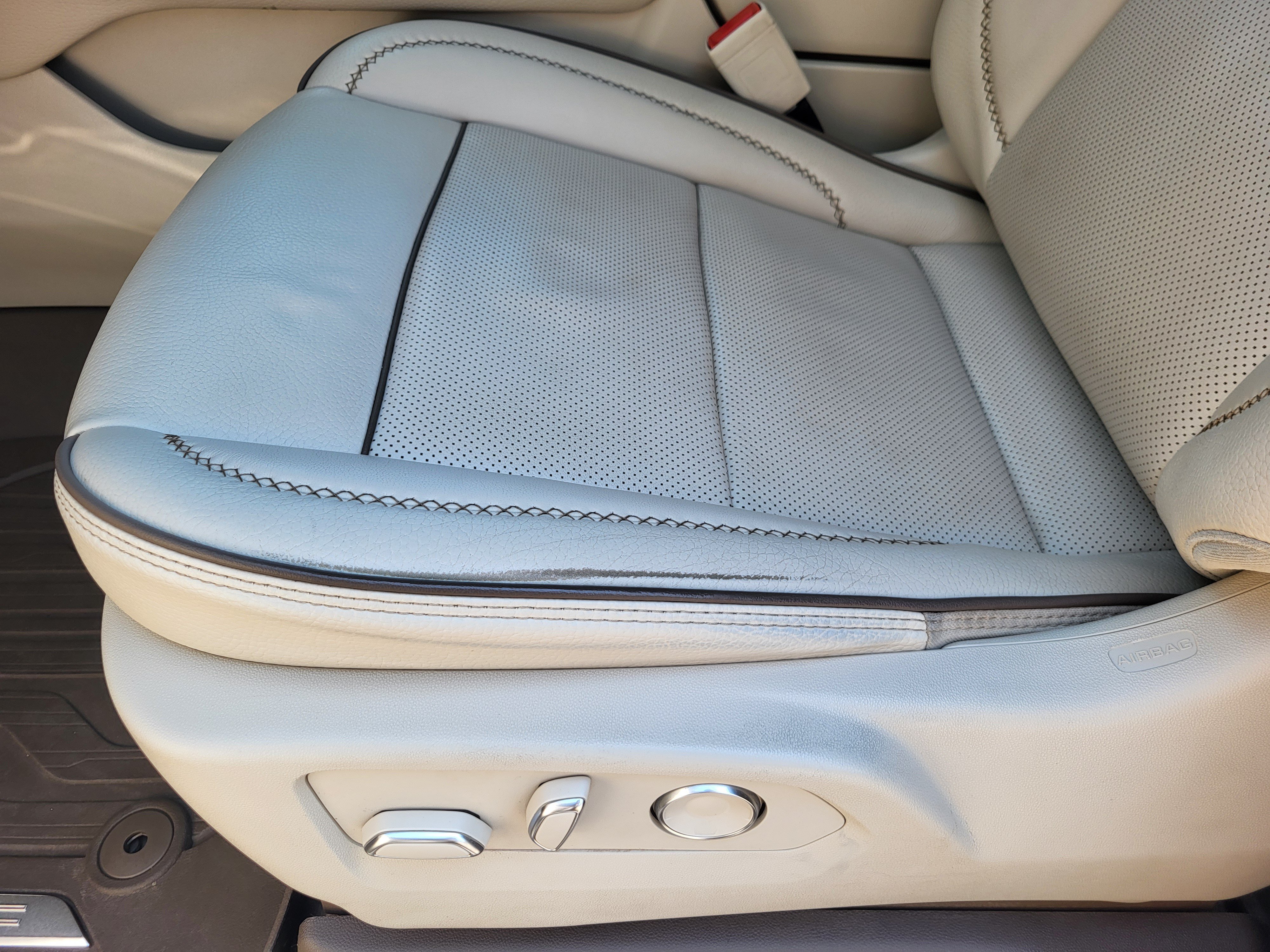 Used 2023 GMC Yukon Denali w/ LPO, Floor Liner Package AWD/4WD image 20