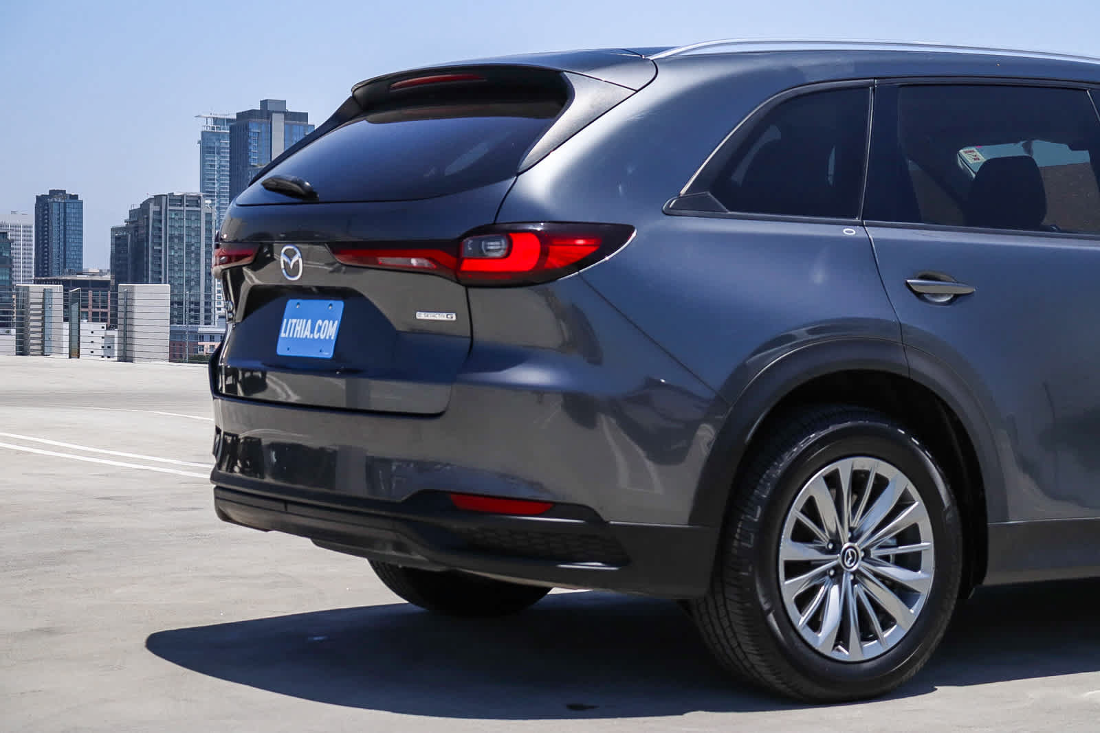Used 2024 MAZDA CX-90 3.3 Turbo w/ Preferred Package AWD/4WD image 9
