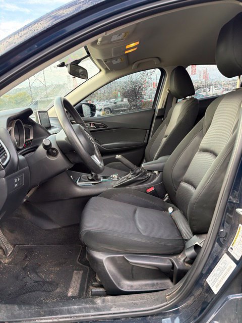 Used 2016 MAZDA MAZDA3 i Sport w/ Preferred Equipment Package FWD image 17