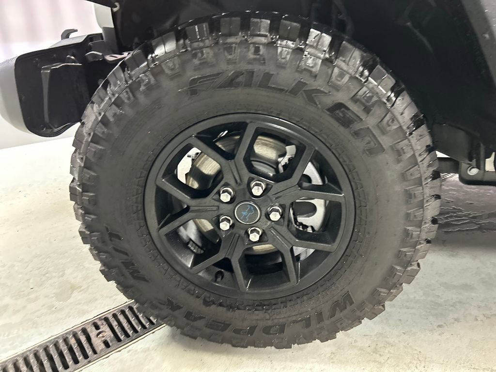 Used 2025 Jeep Wrangler Willys 4xe image 9