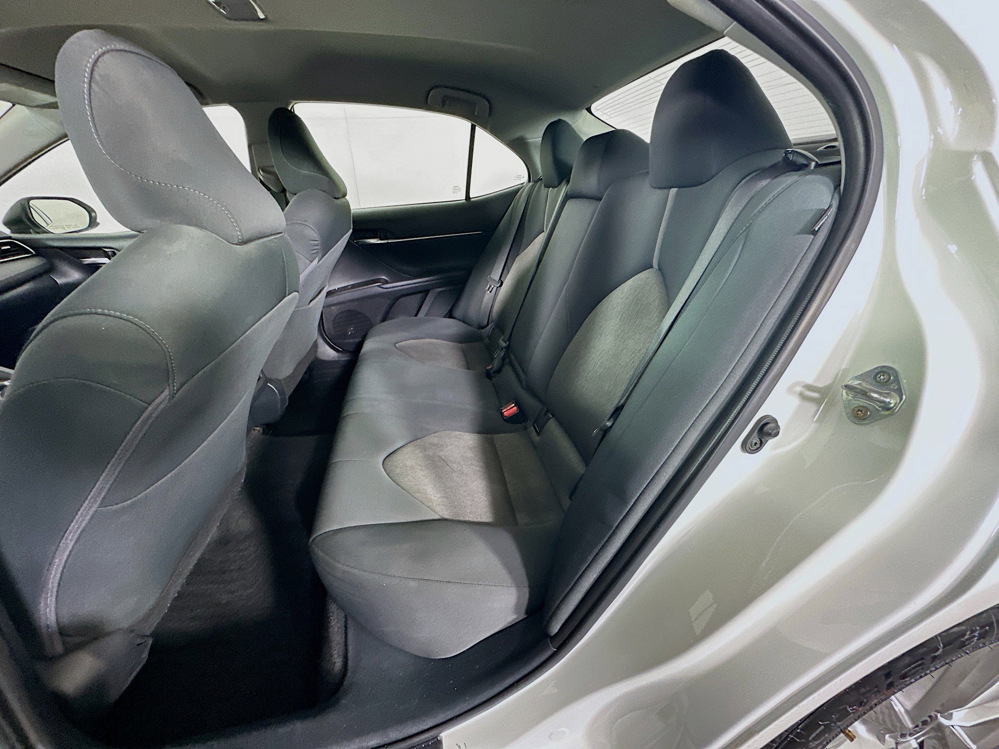 Used 2023 Toyota Camry LE FWD image 25