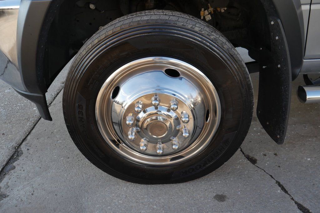 Used 2024 RAM 5500 Tradesman w/ Chrome Appearance Group image 29