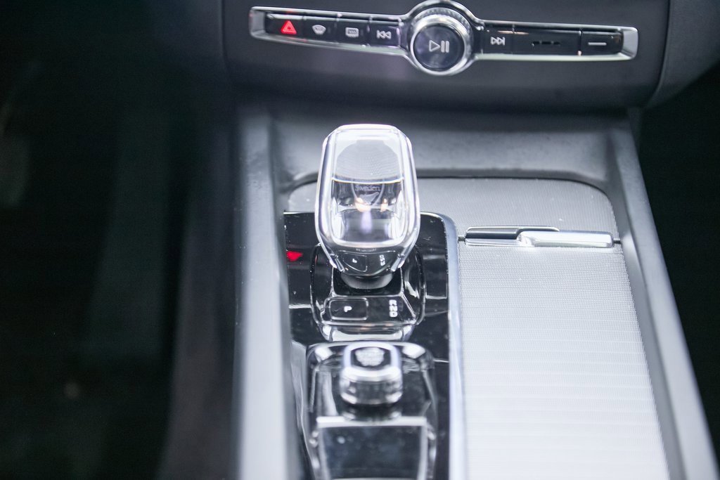 Certified 2023 Volvo XC60 T8 Polestar image 38