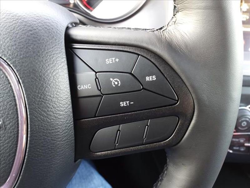 Used 2023 Dodge Charger SXT image 16