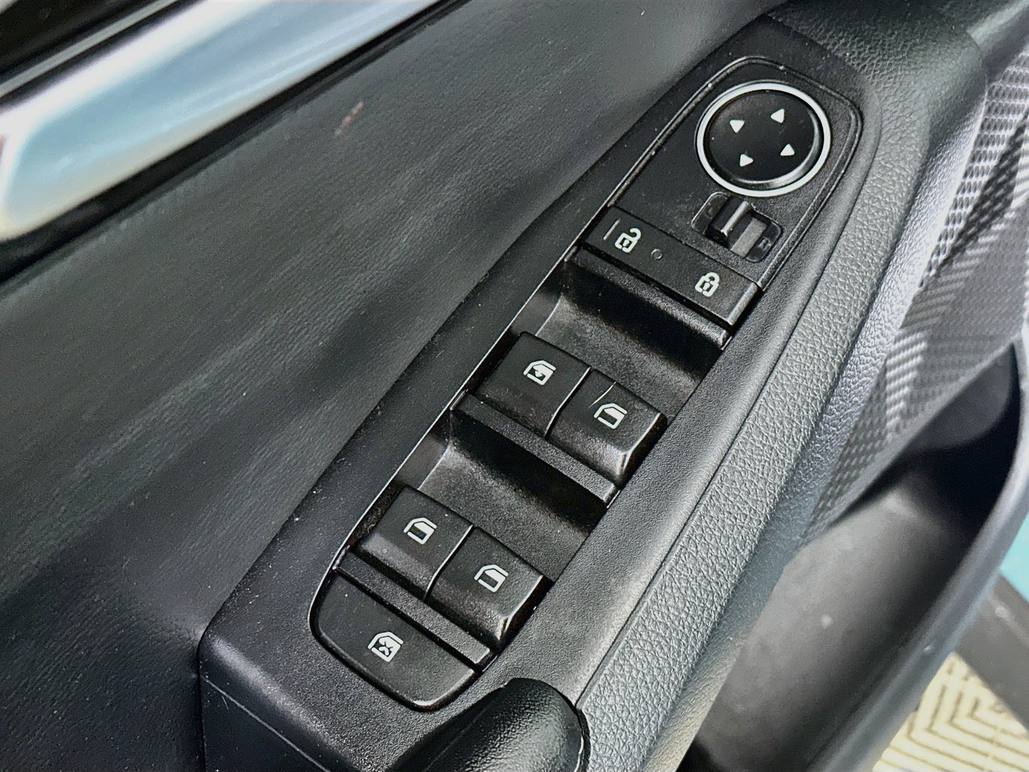 Certified 2024 Kia Seltos S FWD image 18