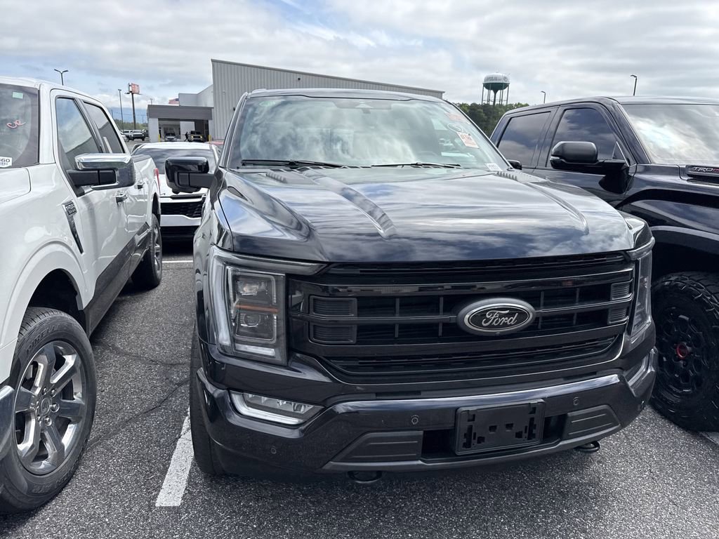 Used 2023 Ford F150 Lariat w/ Equipment Group 502A High AWD/4WD image 3