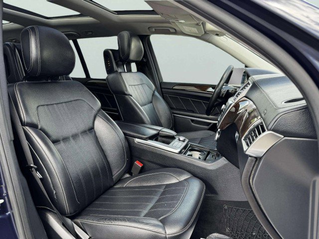 Used 2014 Mercedes-Benz GL 450 4MATIC image 53