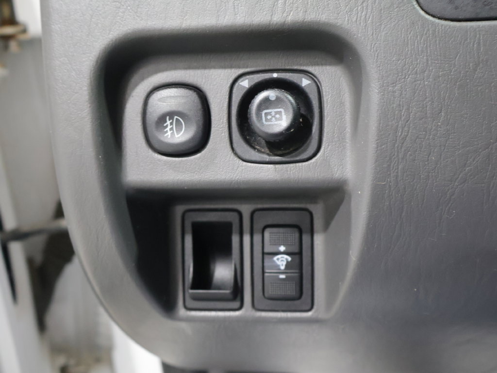 Used 2005 Ford Escape XLT AWD/4WD image 28