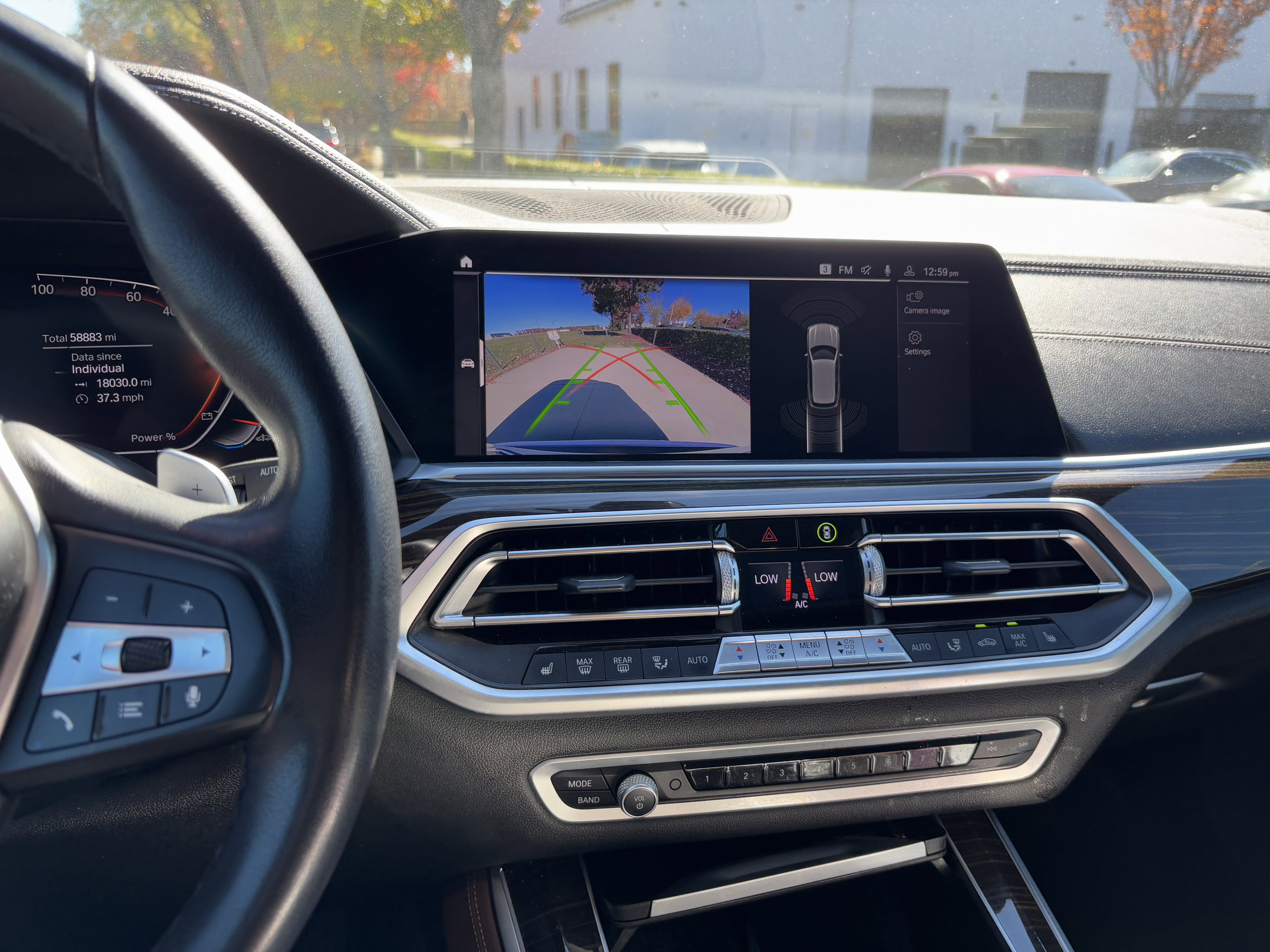 Used 2021 BMW X5 xDrive40i w/ Premium Package image 30