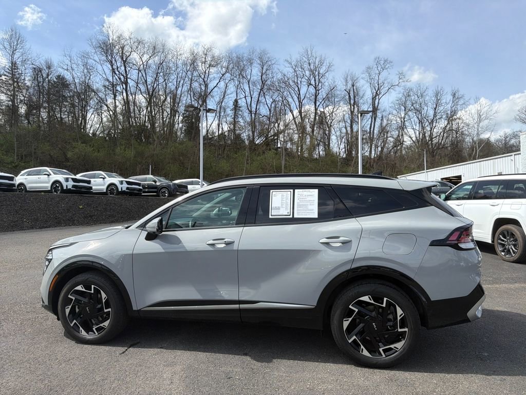 Certified 2023 Kia Sportage SX image 4