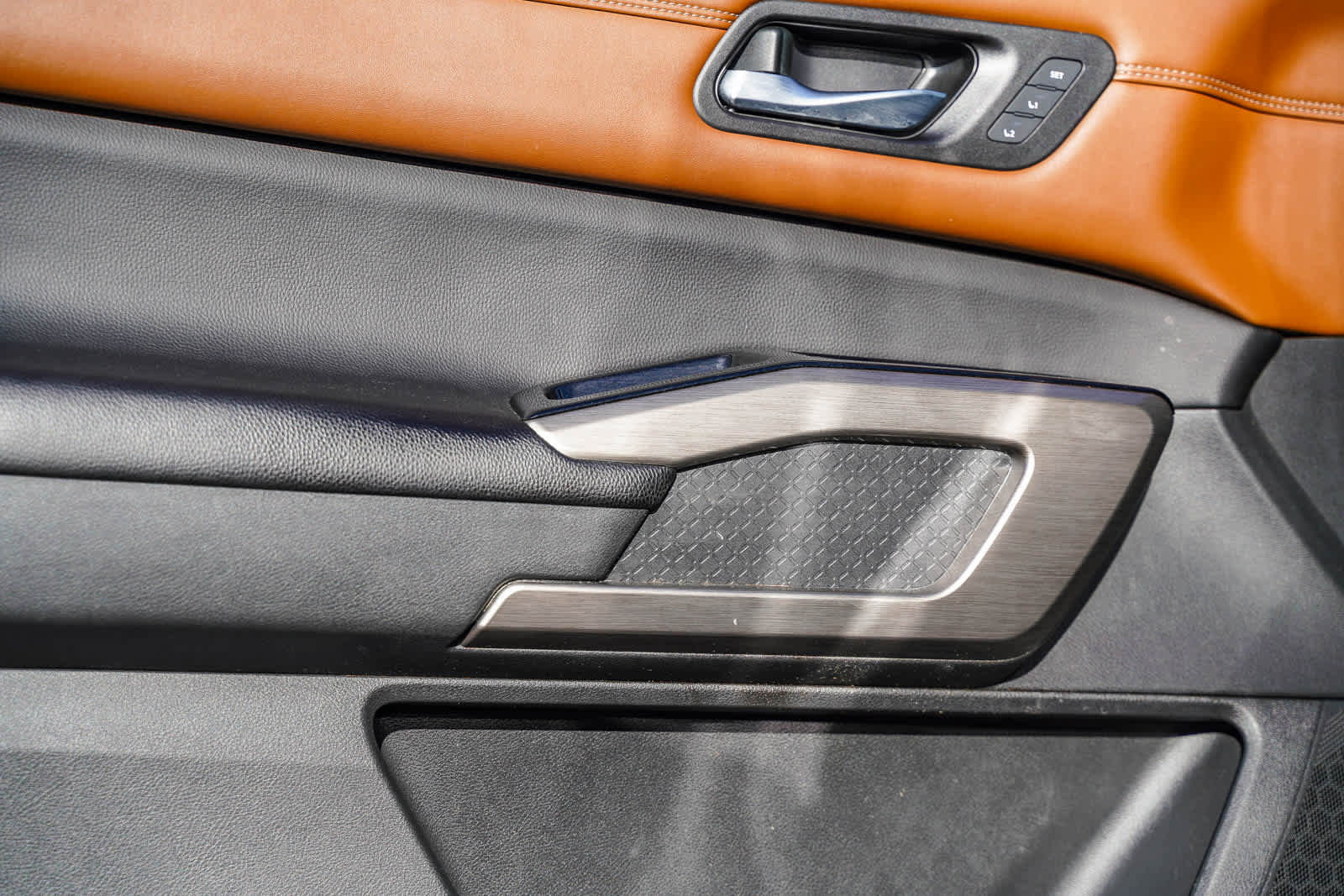 Used 2023 Nissan Pathfinder Platinum image 20