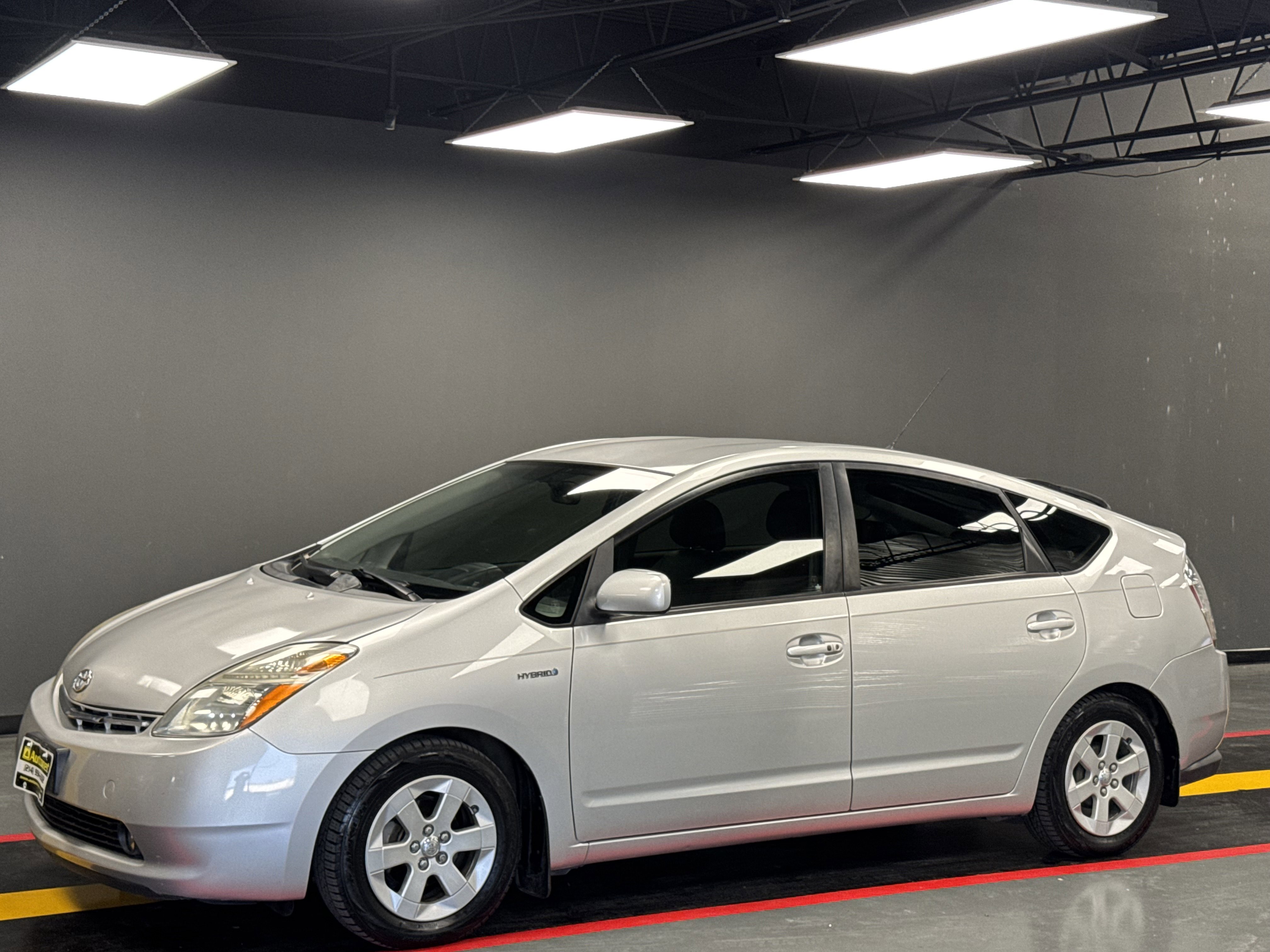 Used 2006 Toyota Prius image 1
