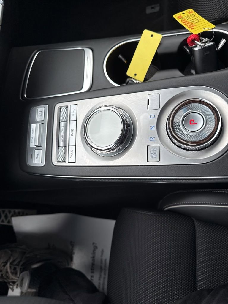 Used 2024 Genesis GV70 2.5T w/ Sport Prestige Package image 16