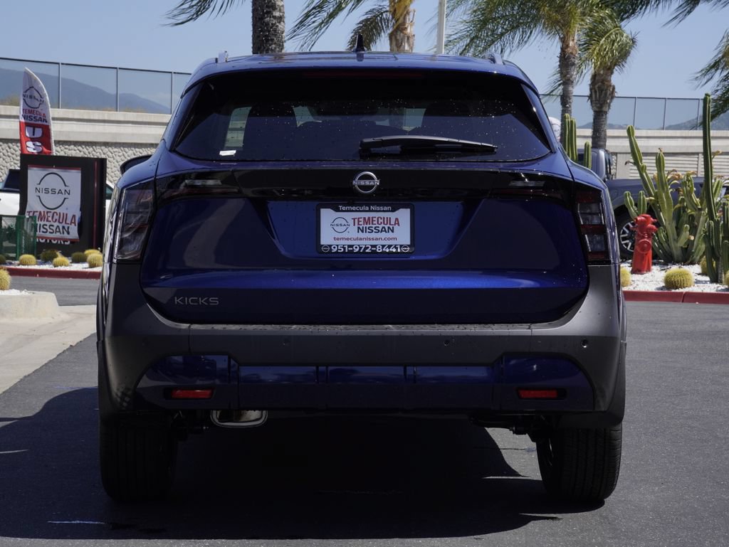 New 2026 Nissan Kicks SV w/ Interior Electronics Package FWD image 5