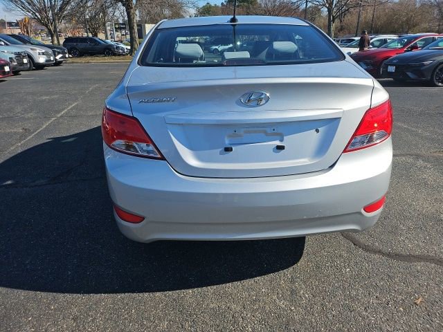 Used 2016 Hyundai Accent SE w/ Option Group 02 image 7