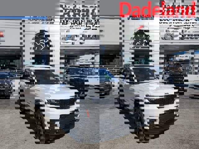 New 2025 Jeep Grand Cherokee L Altitude