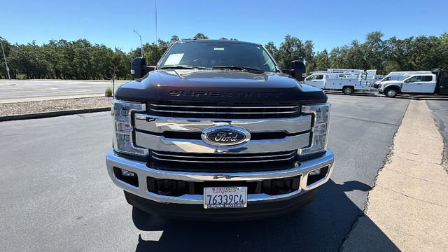 Used 2018 Ford F350 Lariat w/ Camper Package AWD/4WD image 8